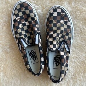 Vans Camo checkerboard slip ons